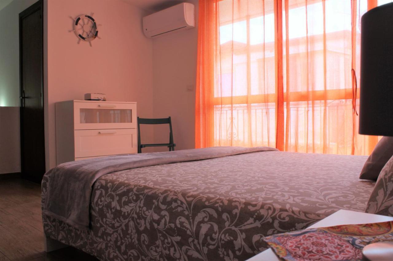 Casa Peppino Apartment Letojanni Luaran gambar